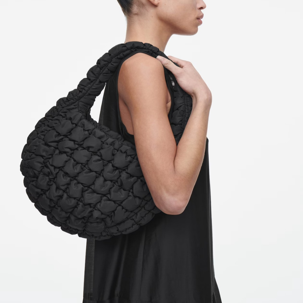 [국내오늘출고]코스 COS 퀼티드 미니백 구름백 오버사이즈 초미니마이크로 식빵 보부상