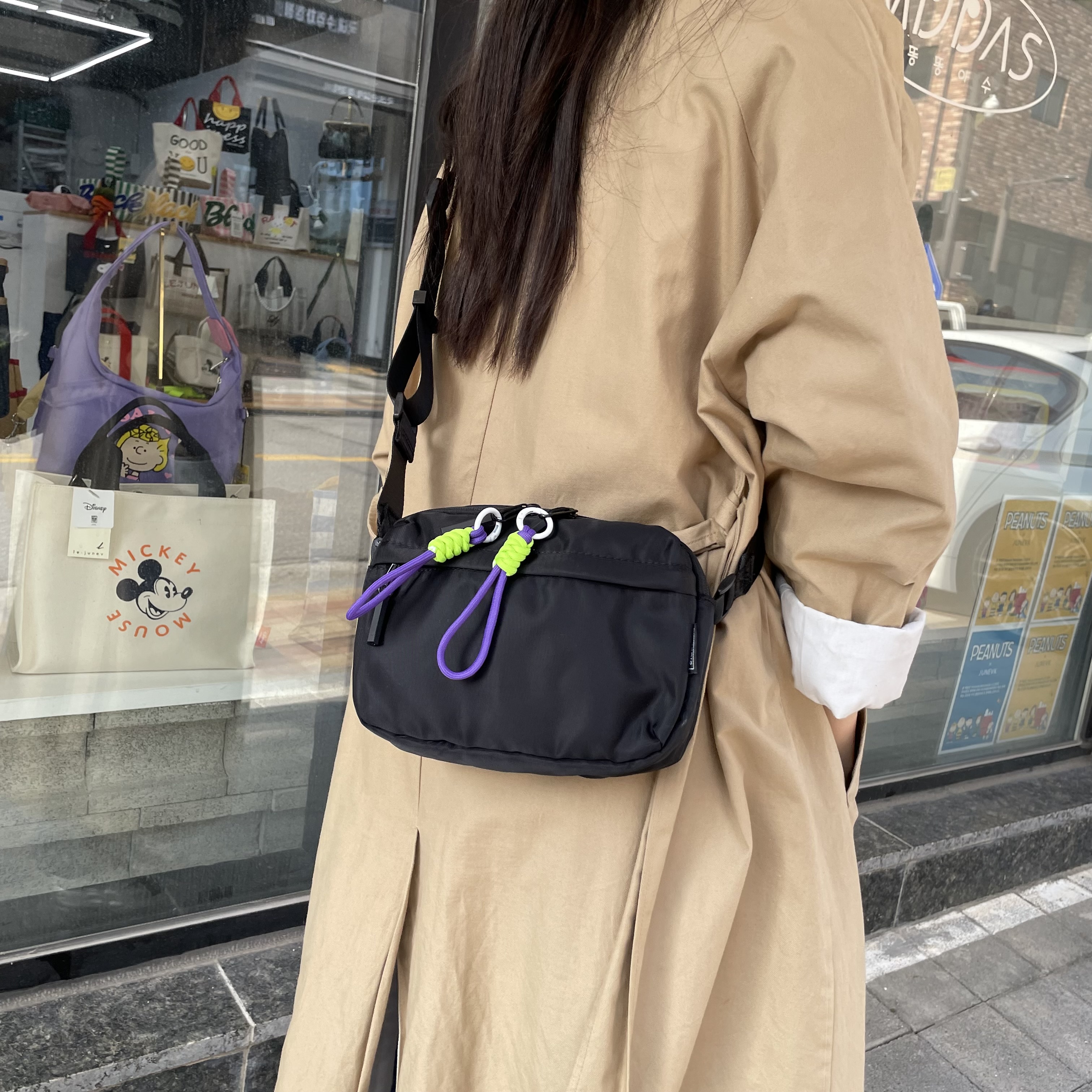 수납 여행용 크로스백 나일론 유럽여행가방 핸드폰 가벼운 탬버린백 슬링백 해외 미니백