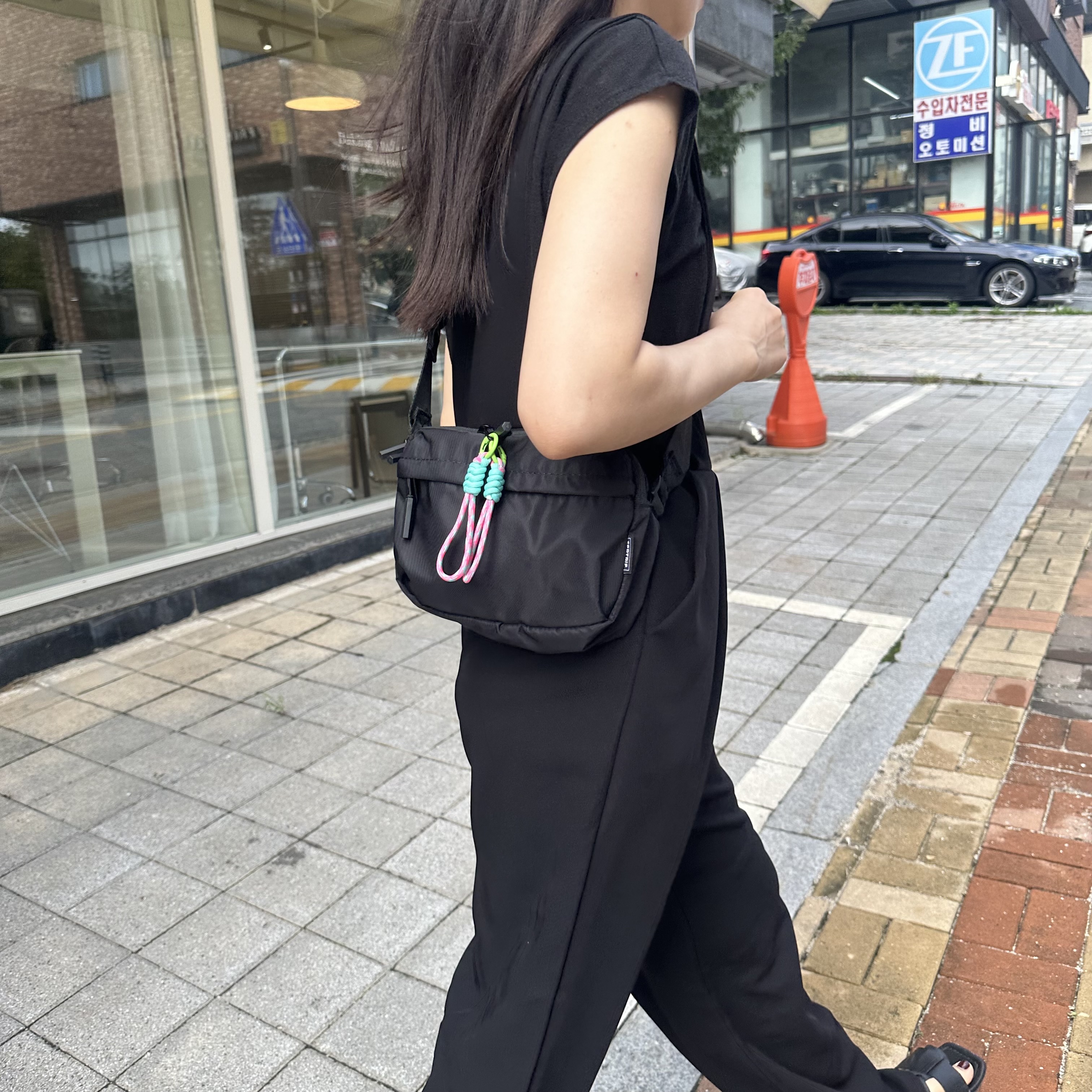 수납 여행용 크로스백 나일론 유럽여행가방 핸드폰 가벼운 탬버린백 슬링백 해외 미니백