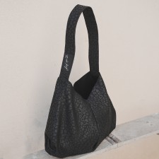 애리키스 메탈 번들 레오파드 에코백 블랙