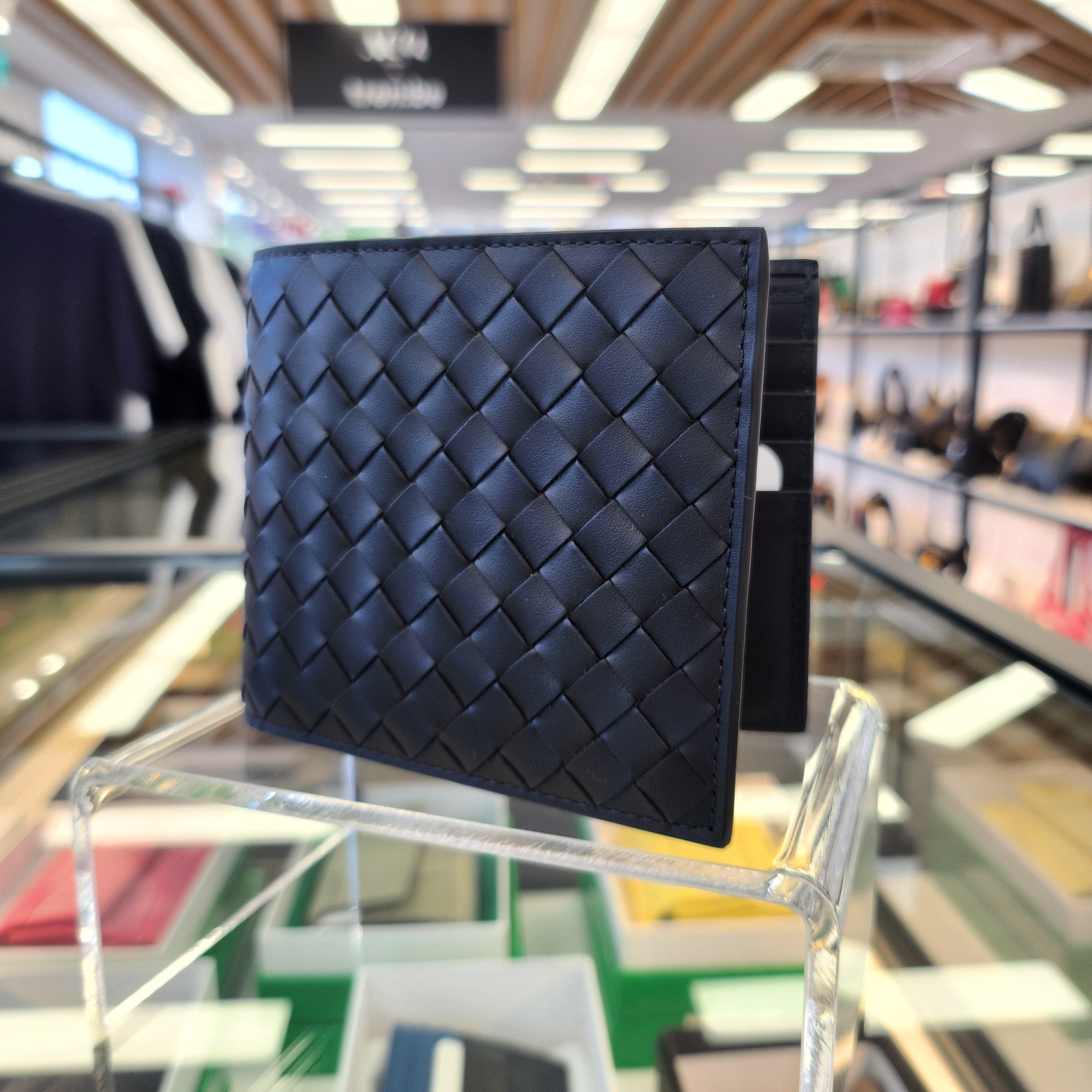 [럭셔리아울렛] 보테가베네타 남성 인트레치아토 반지갑 113993 V4651 / V47W1