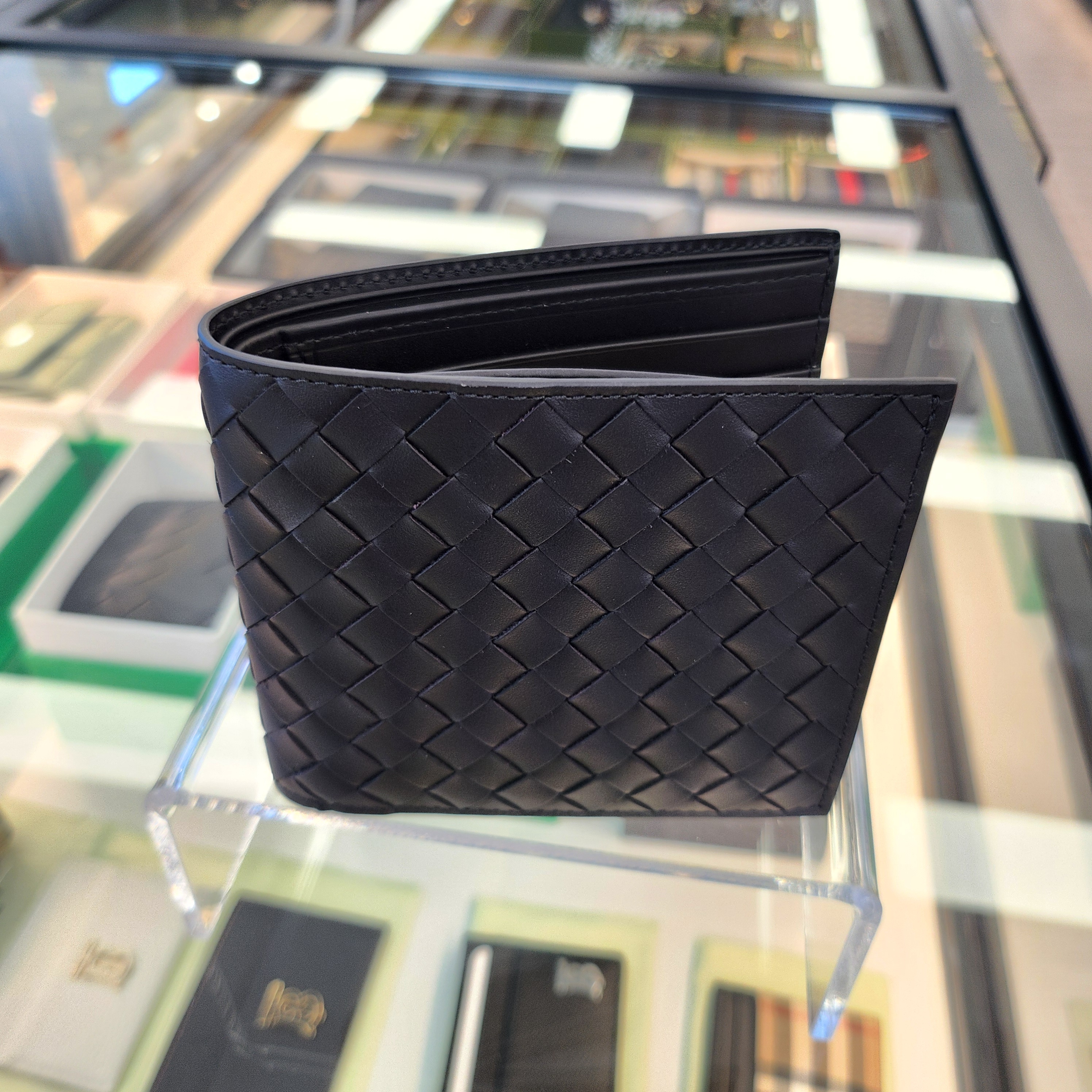 [럭셔리아울렛] 보테가베네타 남성 인트레치아토 반지갑 113993 V4651 / V47W1