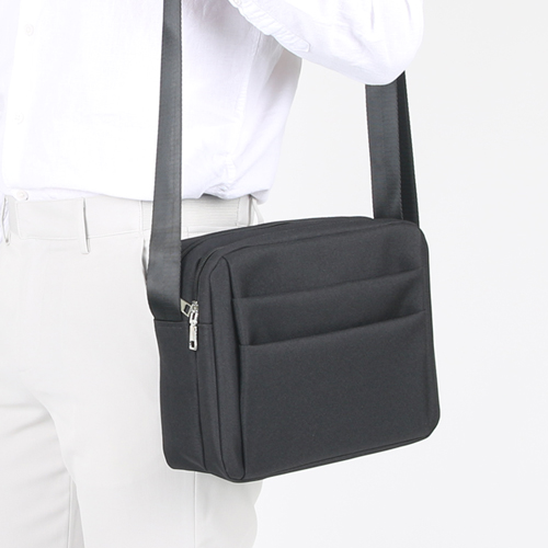 남자 크로스백 메신저백 슬링백 여행용 미니 가방 옆으로매는가방 G6251