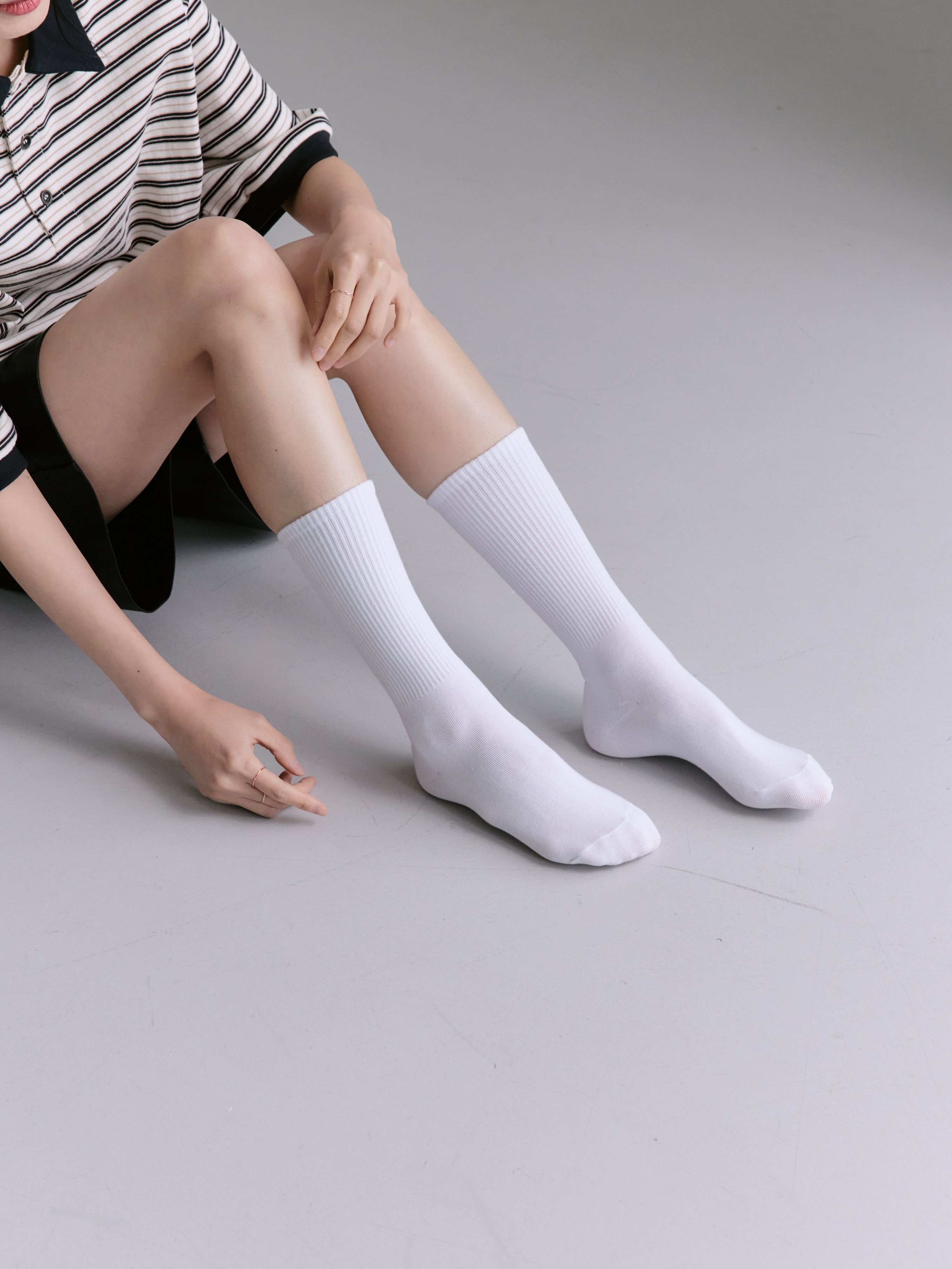 국산 면 무압박 학생 임산부 무지 골지 흰 검정 긴목 돌돌이 산모 조리원 양말