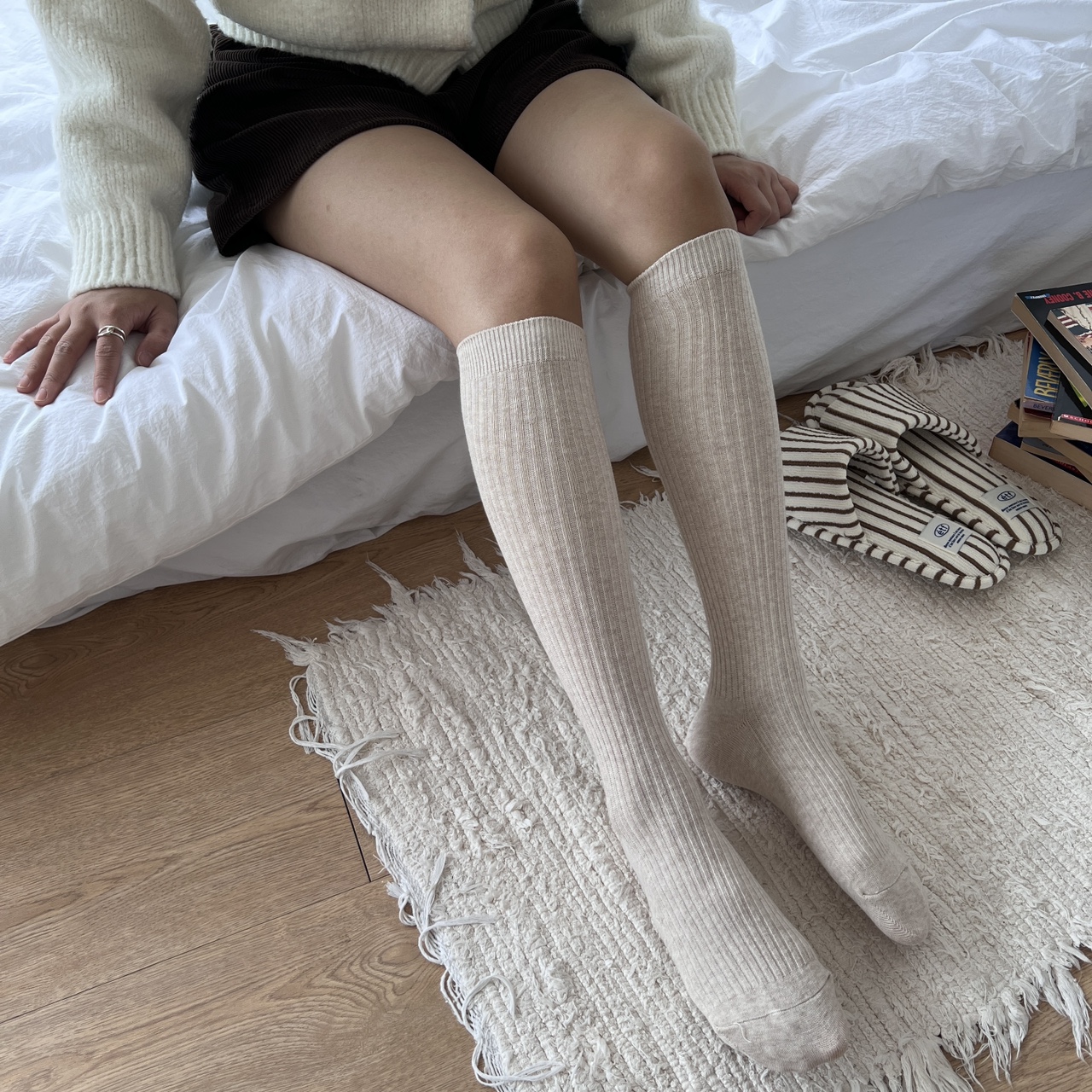 국산 고급 골지 니삭스 무릎양말 무지 오버니삭스 반스타킹 필라테스 요가 골프 부츠 롱양말