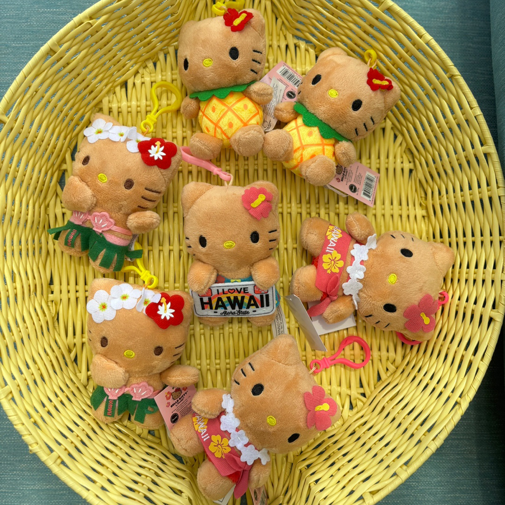 알로하소일 하와이 태닝키티 키링 50주년 헬로키티 태닝 스누피 포차코 산리오 인형 열쇠고리