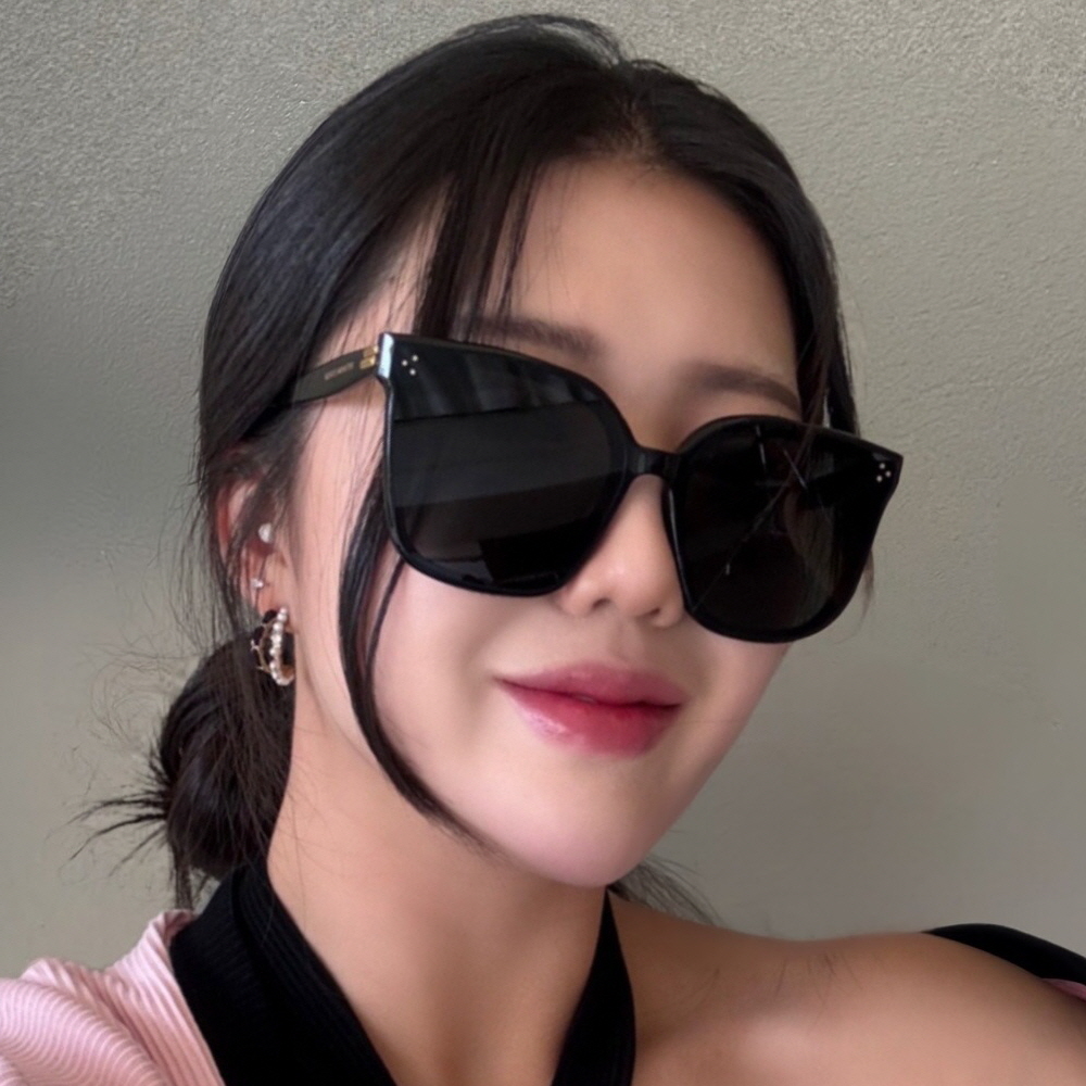 젠틀몬스터 선글라스 뉴허 NEW HER 뿔테 사각 플랫바 남자 여자 오버사이즈선글라스
