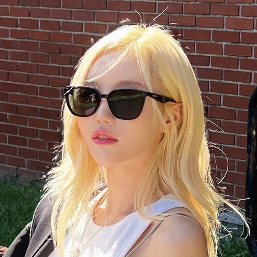 젠틀몬스터 선글라스 릴리트 01 BR 브라운 틴트선글라스 사각 뿔테 연예인 남자 여자 커플