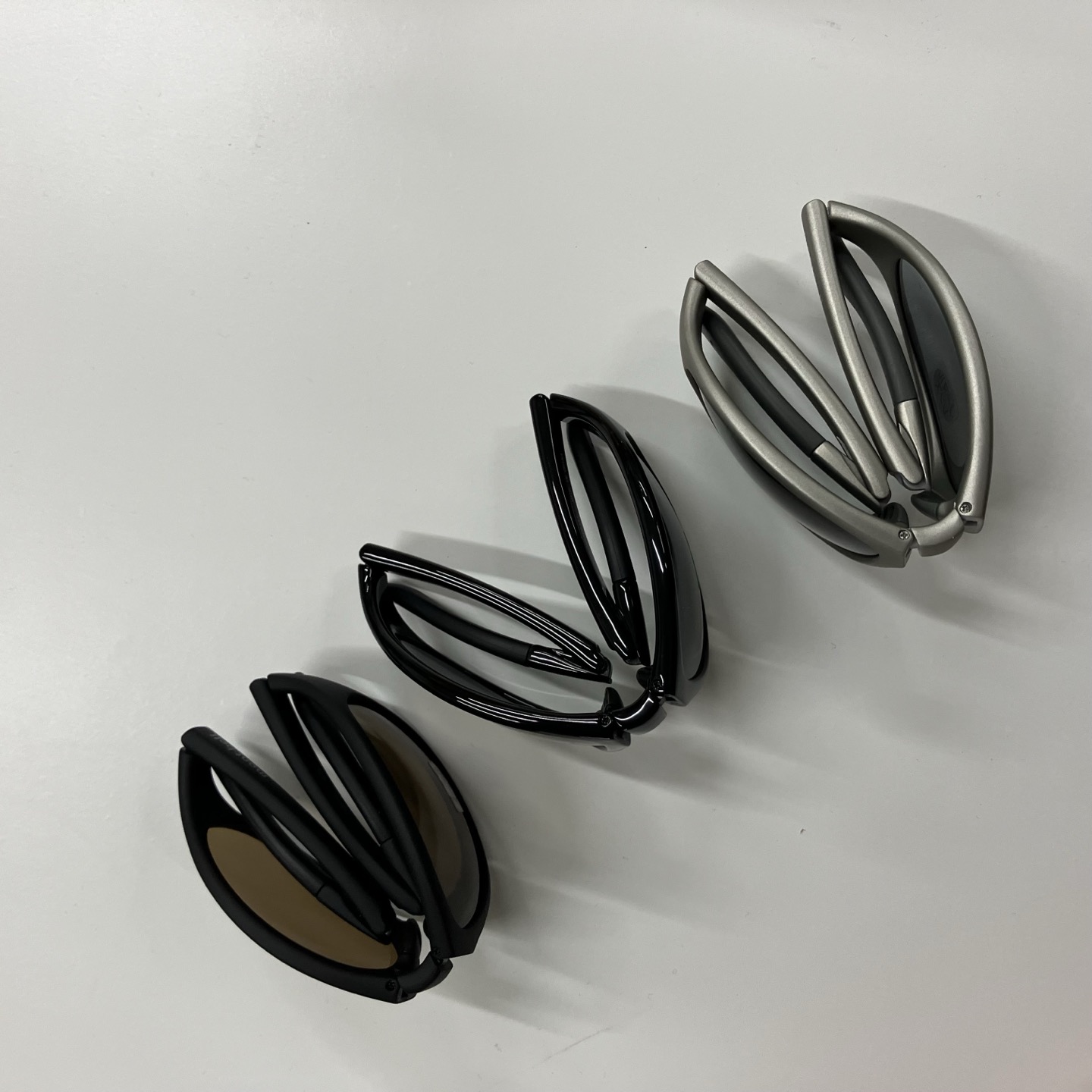 몽벨 선글라스 트레킹 접이식 폴딩 경량 등산 러닝 자외선 차단