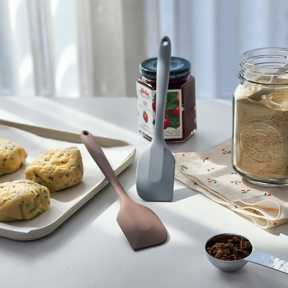 이디프 실리콘 주걱 스파츌라 이유식 미니 볶음 요리 스푼 알뜰주걱