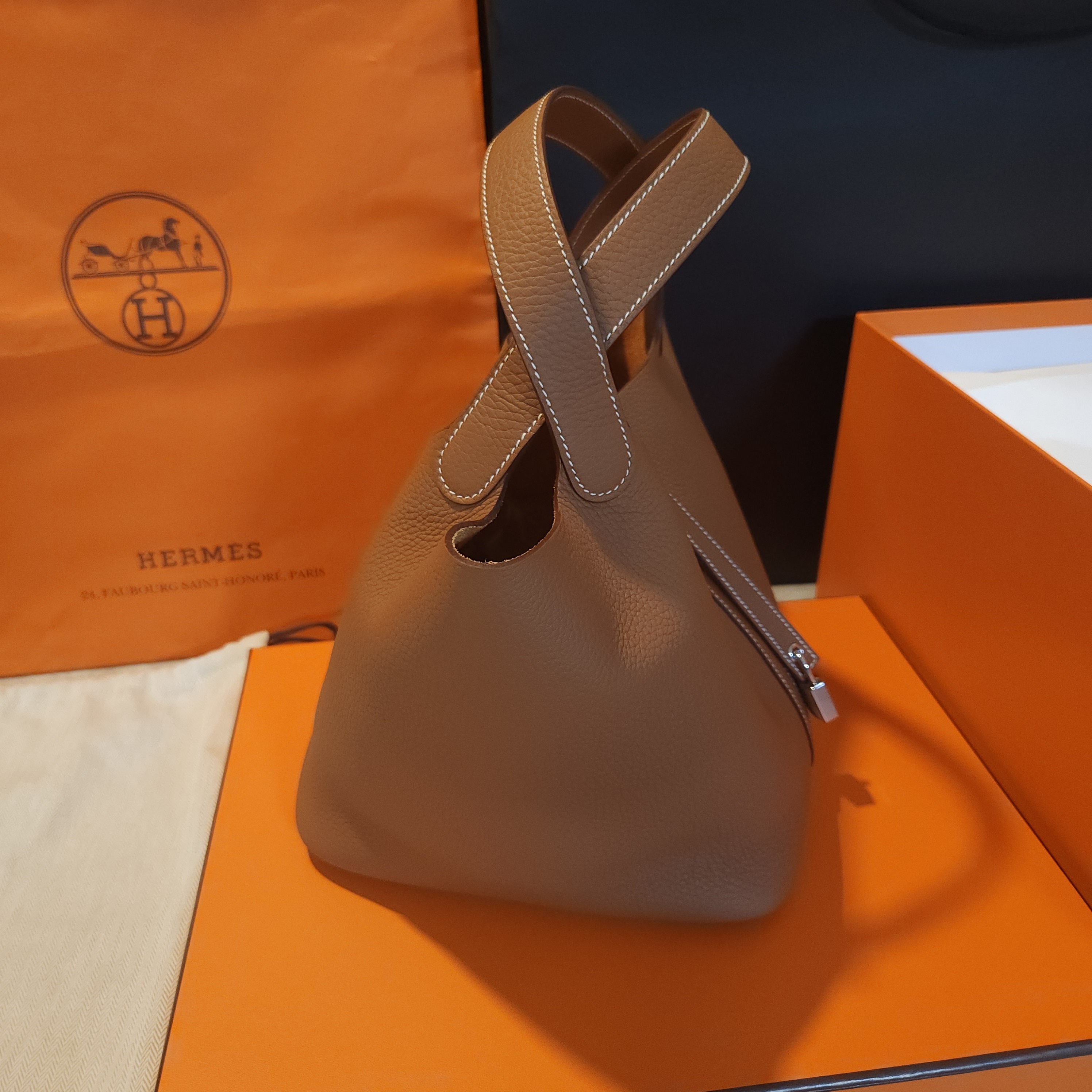 (국내백화점 풀셋) 에르메스 피코탄 18 22 골드 에토프 블랙 베르베흐티고